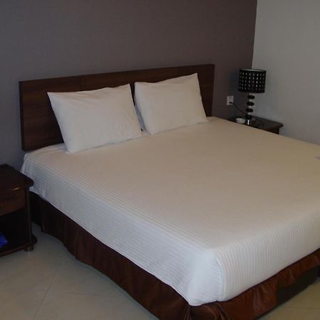 Jb City Hotel Johor Bahru Quarto foto